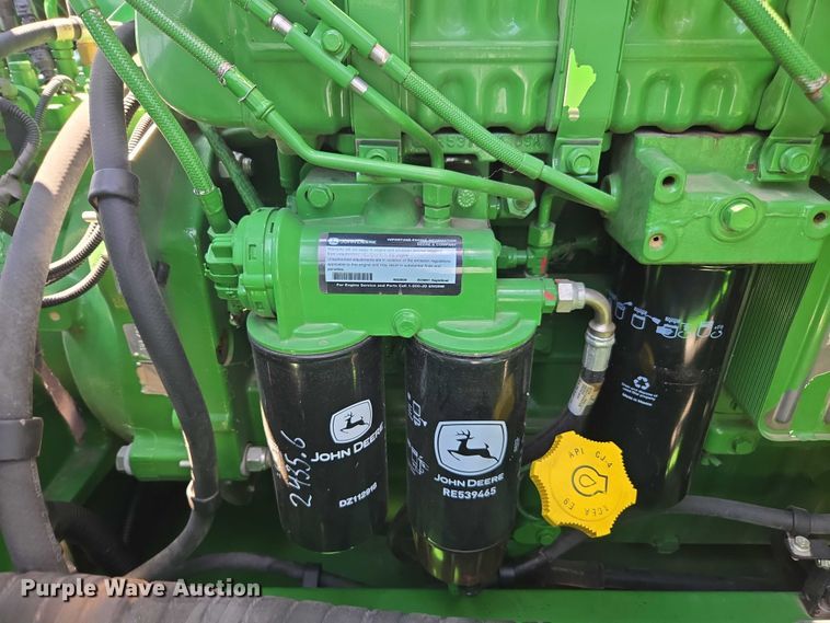image for item DU7941 2019 John Deere S780 RWA combine