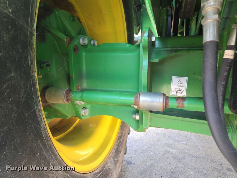 image for item DU7941 2019 John Deere S780 RWA combine