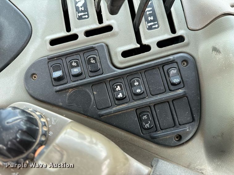 image for item DU9343 2008 Case IH Puma 210 MFWD tractor