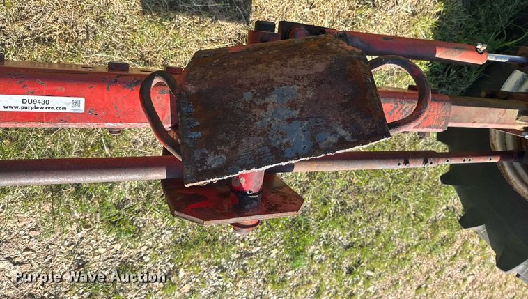 image for item DU9430 White 8700 Combine Parts