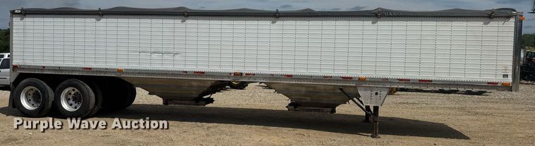 image for item DW3408 2005 Wilson DWH-500 grain trailer