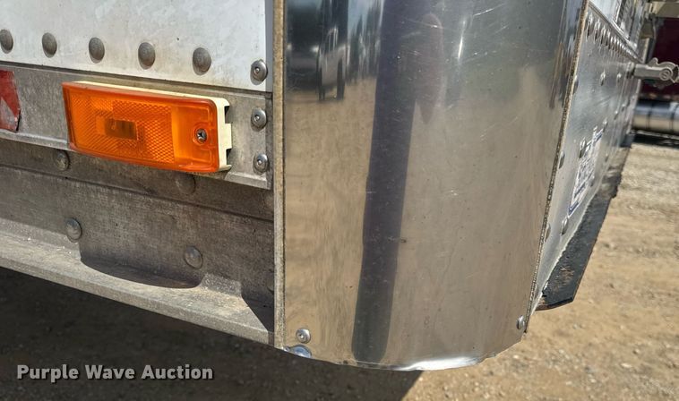 image for item DW3408 2005 Wilson DWH-500 grain trailer