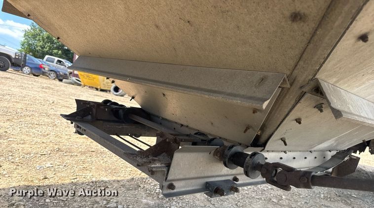 image for item DW3408 2005 Wilson DWH-500 grain trailer