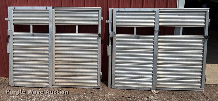 image for item DW5130 1996 Sundowner livestock trailer