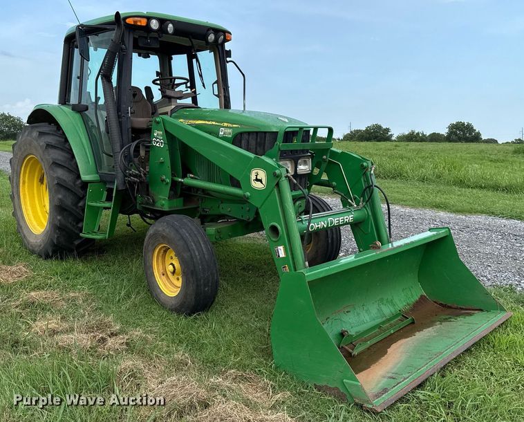 image for item DW5148 2005 John Deere 6420 tractor