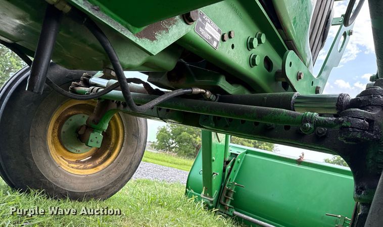 image for item DW5148 2005 John Deere 6420 tractor