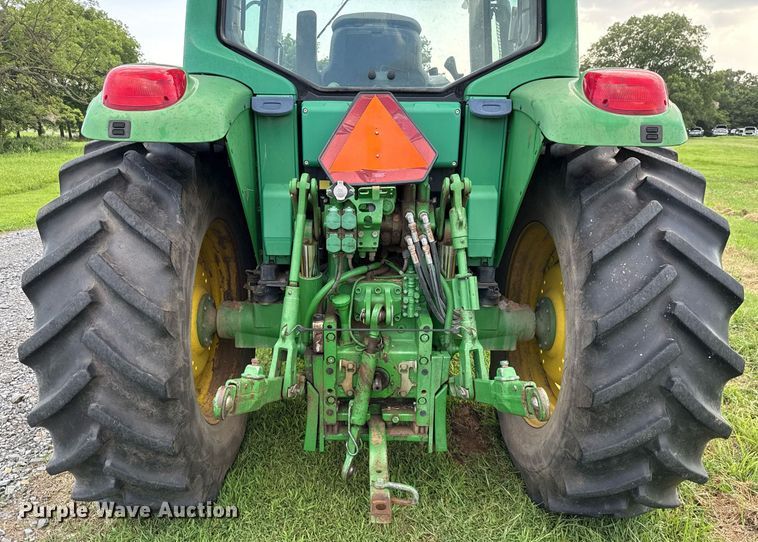 image for item DW5148 2005 John Deere 6420 tractor