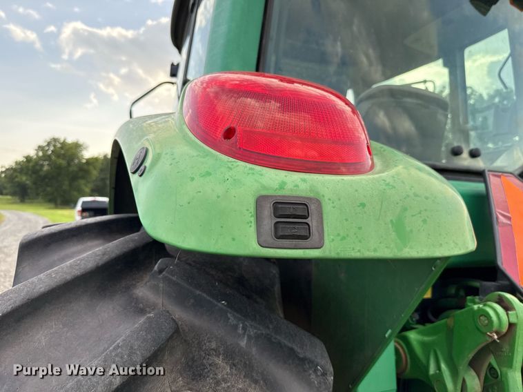 image for item DW5148 2005 John Deere 6420 tractor