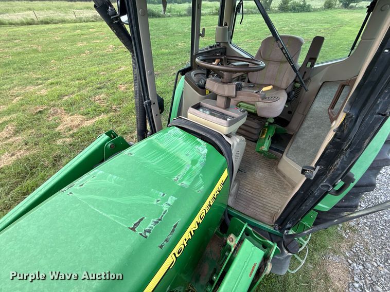 image for item DW5148 2005 John Deere 6420 tractor