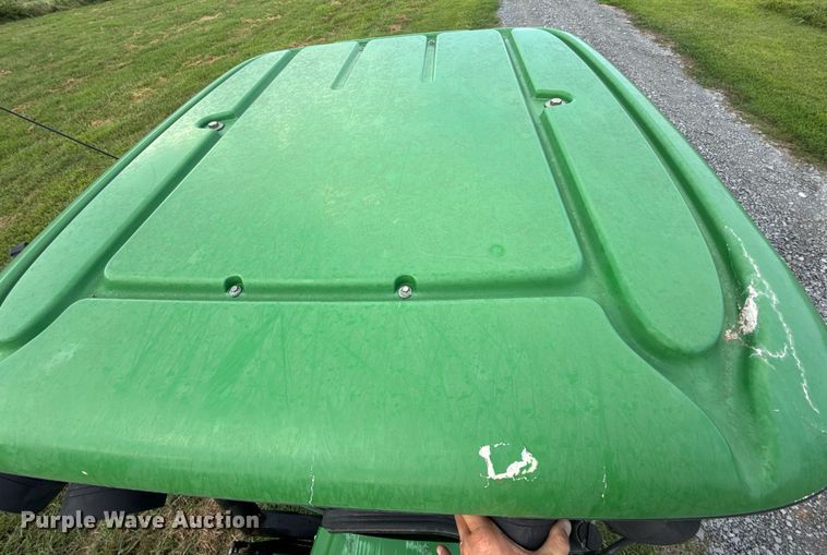 image for item DW5148 2005 John Deere 6420 tractor