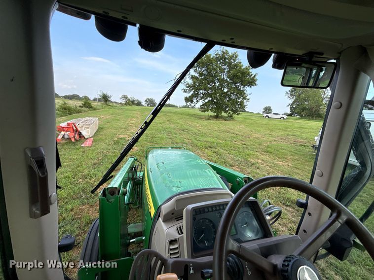 image for item DW5148 2005 John Deere 6420 tractor