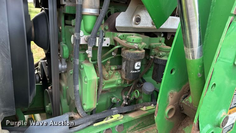 image for item DW5148 2005 John Deere 6420 tractor