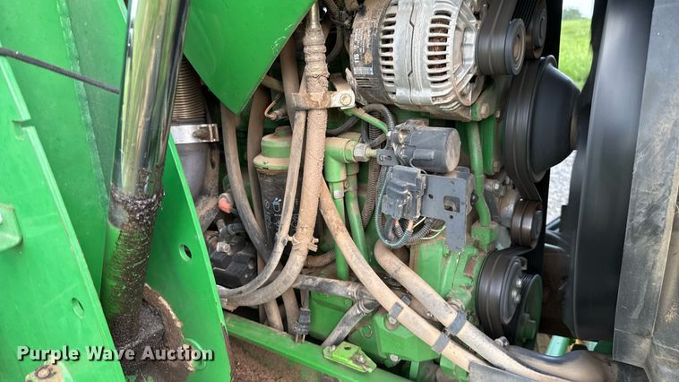 image for item DW5148 2005 John Deere 6420 tractor