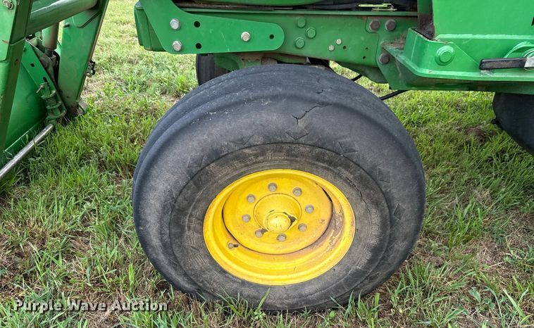 image for item DW5148 2005 John Deere 6420 tractor