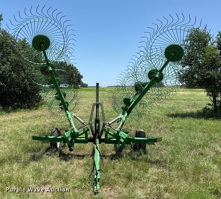 image for item DX5646 Frontier WR1010 hay rake