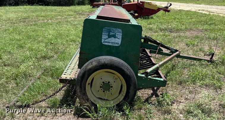 image for item DX5649 John Deere 450 grain drill