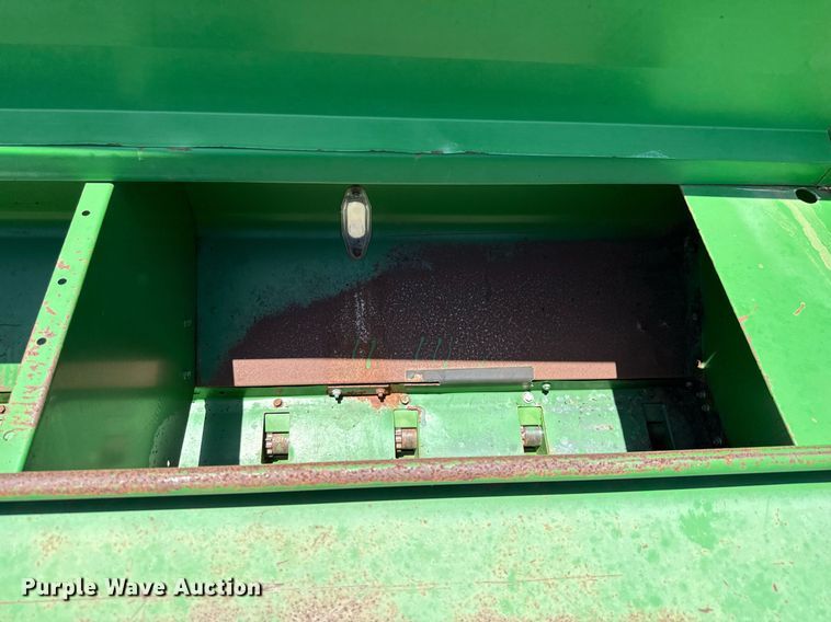 image for item DX5649 John Deere 450 grain drill