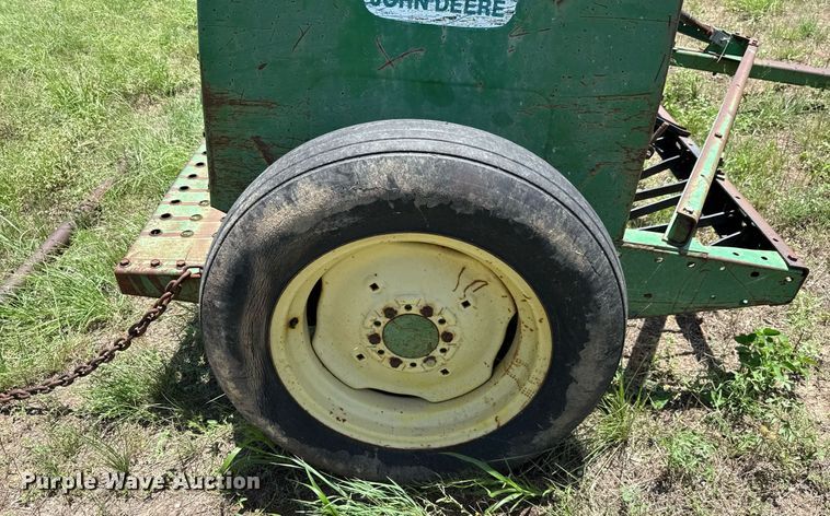 image for item DX5649 John Deere 450 grain drill