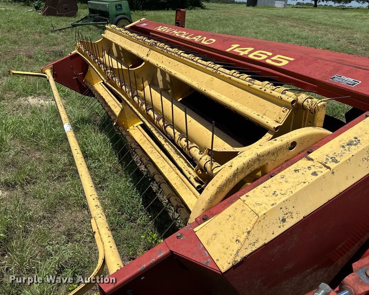 image for item DX5650 New Holland 1465 swather / windrower