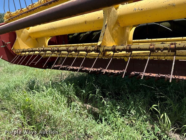 image for item DX5650 New Holland 1465 swather / windrower