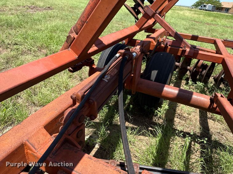 image for item DX5651 Sunflower 1320-18 off-set disk