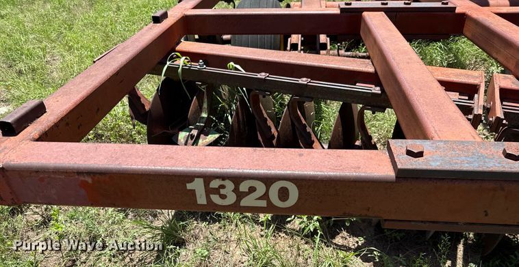 image for item DX5651 Sunflower 1320-18 off-set disk