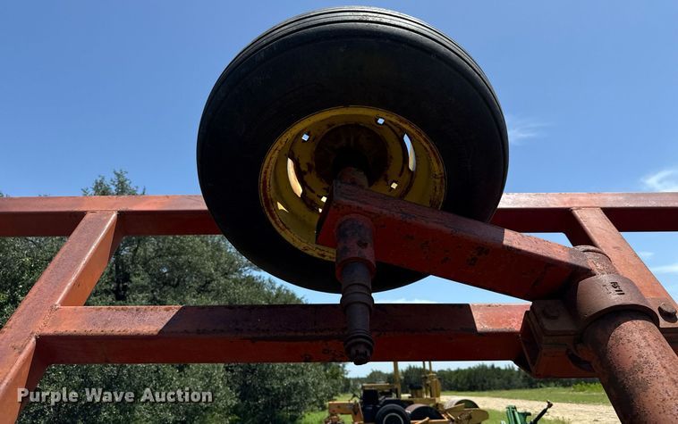 image for item DX5651 Sunflower 1320-18 off-set disk