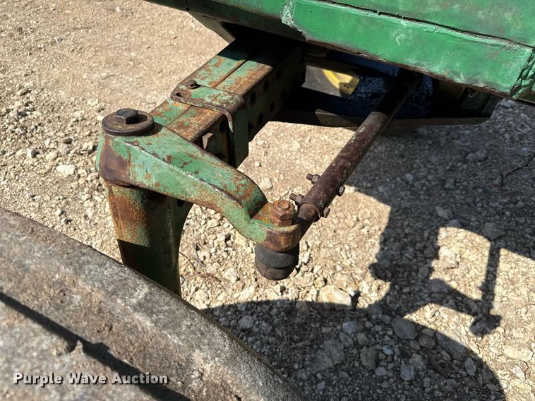 image for item DX5656 John Deere 4240  tractor