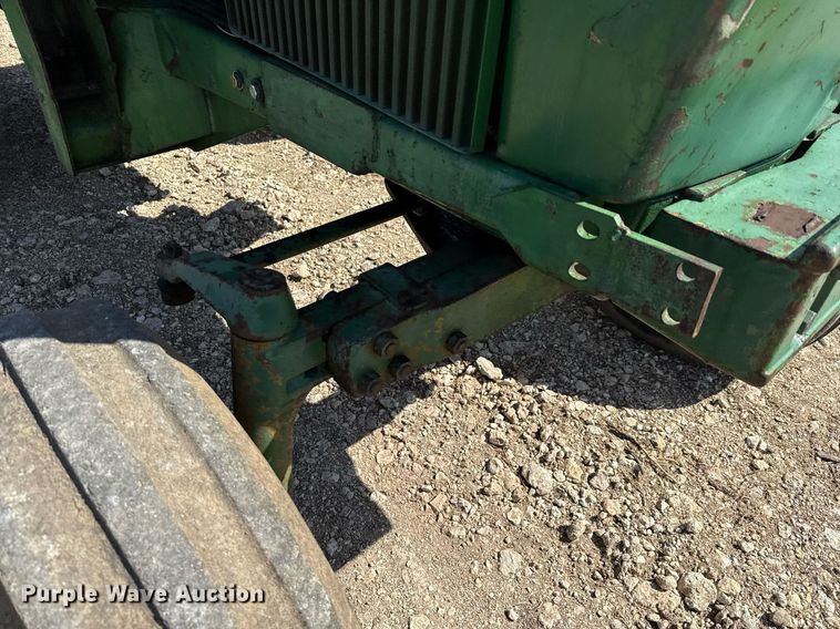 image for item DX5656 John Deere 4240  tractor