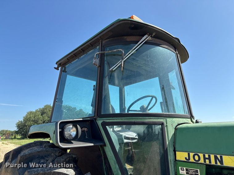 image for item DX5656 John Deere 4240  tractor