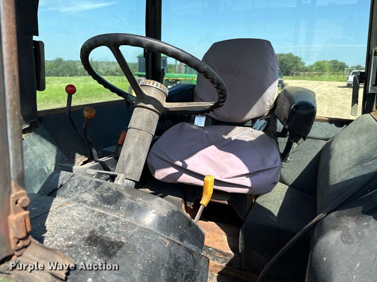 image for item DX5656 John Deere 4240  tractor