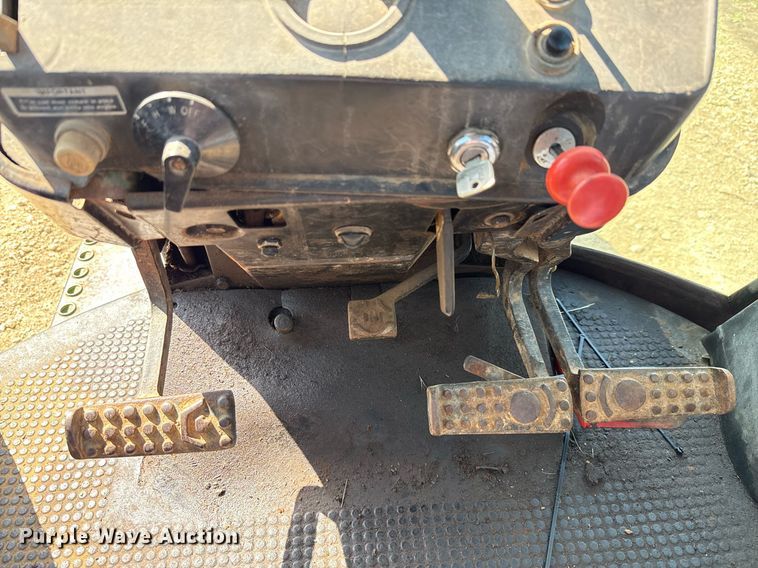 image for item DX5656 John Deere 4240  tractor