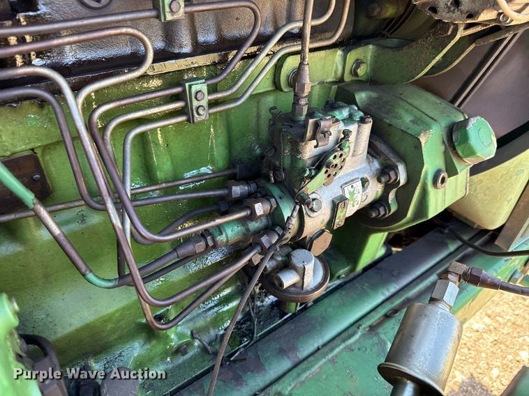 image for item DX5656 John Deere 4240  tractor