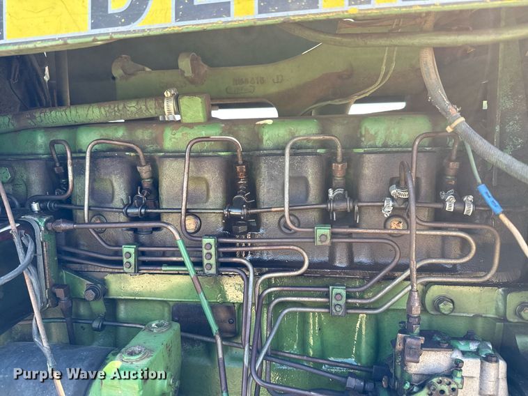 image for item DX5656 John Deere 4240  tractor