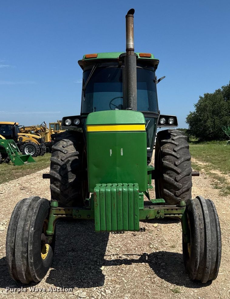 image for item DX5657 John Deere 4440H tractor