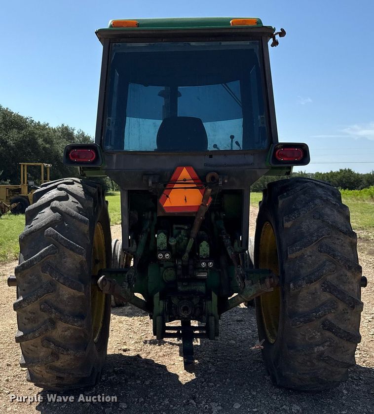 image for item DX5657 John Deere 4440H tractor