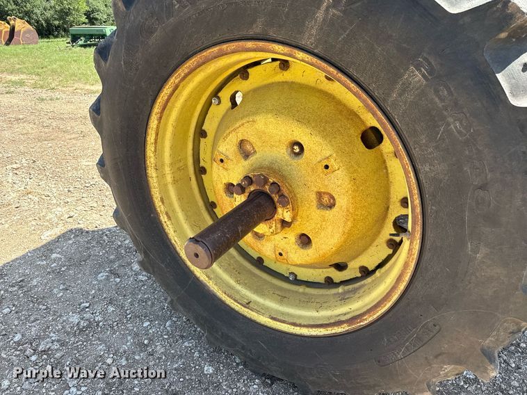 image for item DX5657 John Deere 4440H tractor