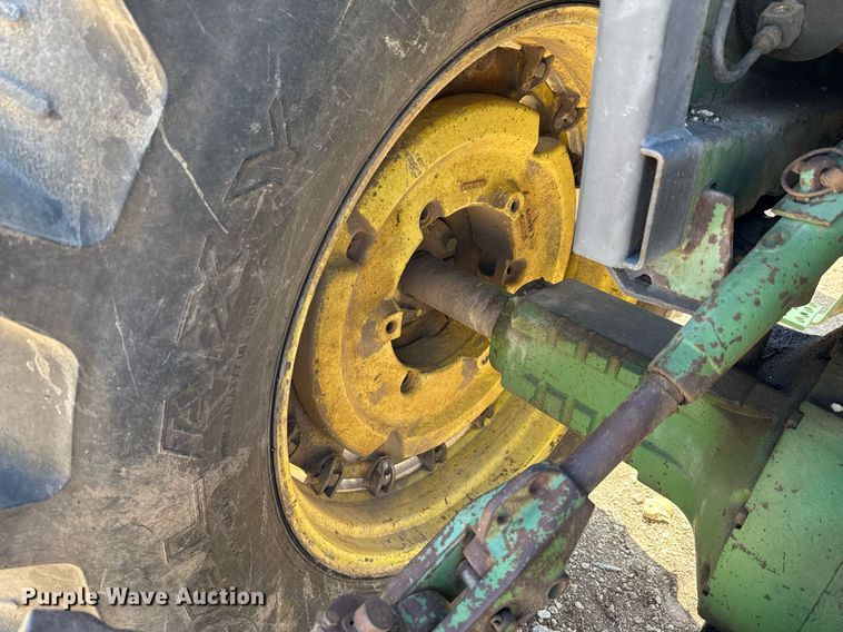 image for item DX5657 John Deere 4440H tractor