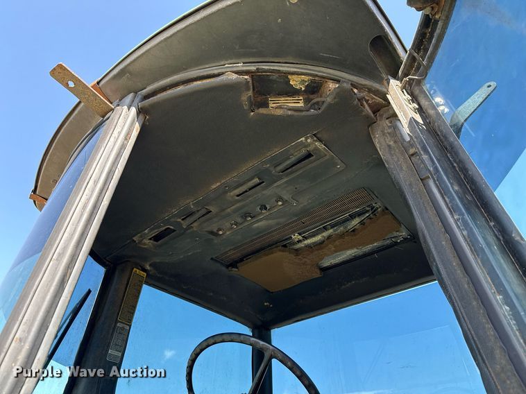 image for item DX5657 John Deere 4440H tractor