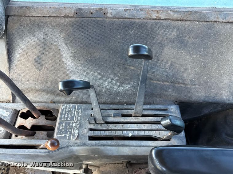 image for item DX5657 John Deere 4440H tractor