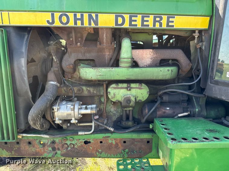image for item DX5657 John Deere 4440H tractor