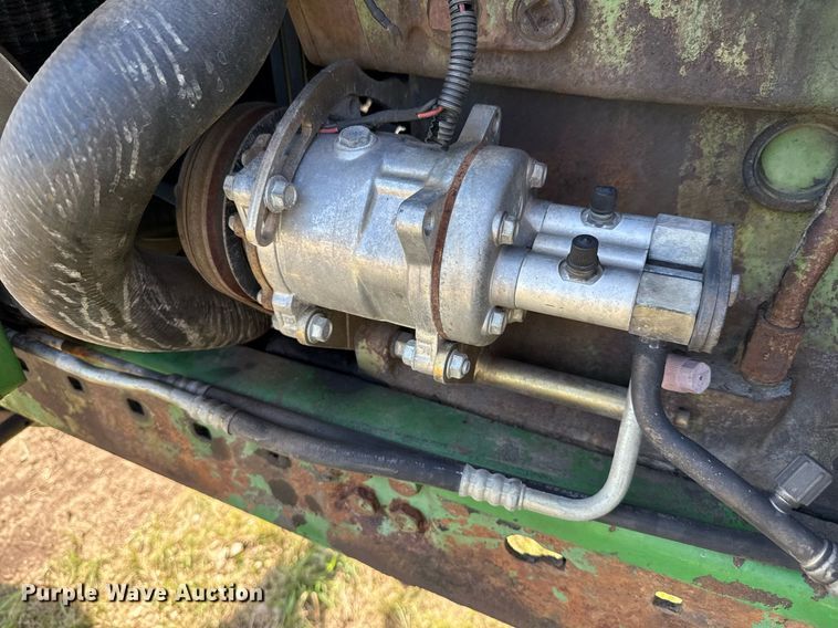 image for item DX5657 John Deere 4440H tractor