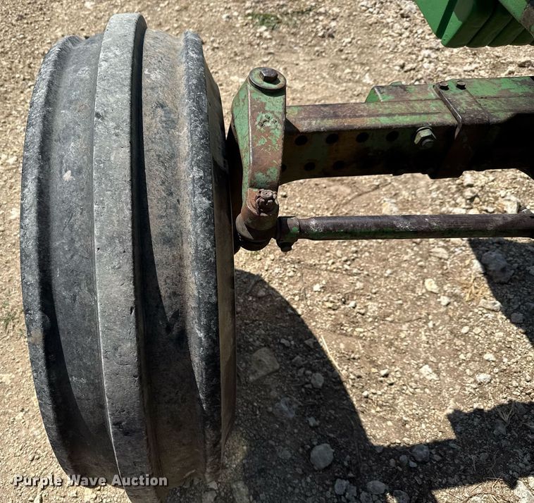 image for item DX5657 John Deere 4440H tractor