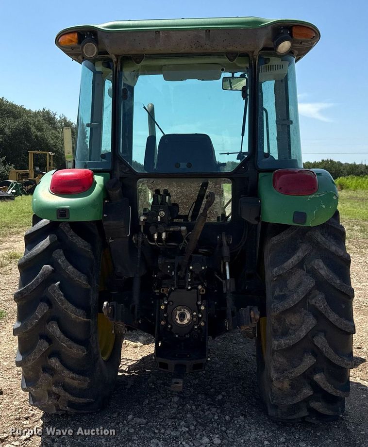 image for item DX5658 2006 John Deere 5525 MFWD tractor