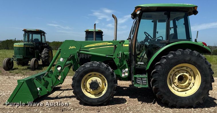 image for item DX5658 2006 John Deere 5525 MFWD tractor
