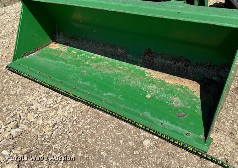 image for item DX5658 2006 John Deere 5525 MFWD tractor