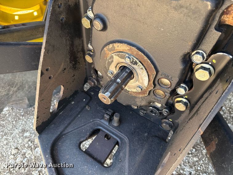 image for item DX5658 2006 John Deere 5525 MFWD tractor