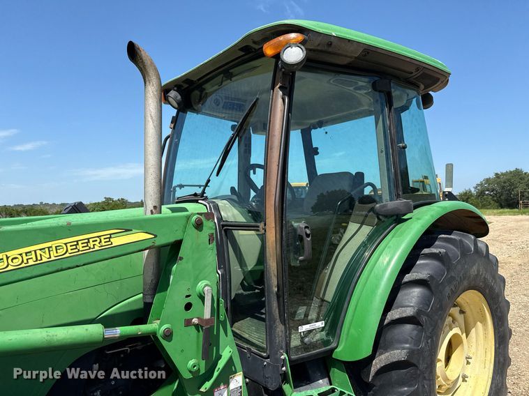 image for item DX5658 2006 John Deere 5525 MFWD tractor