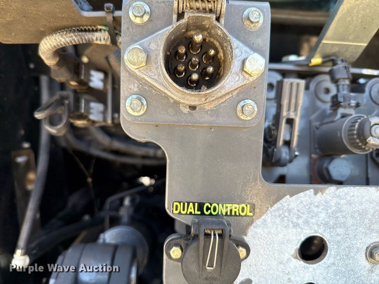 image for item DX5659 2014 Challenger MT545D MFWD tractor