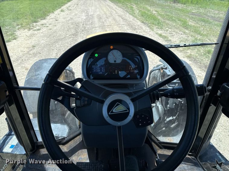 image for item DX5659 2014 Challenger MT545D MFWD tractor